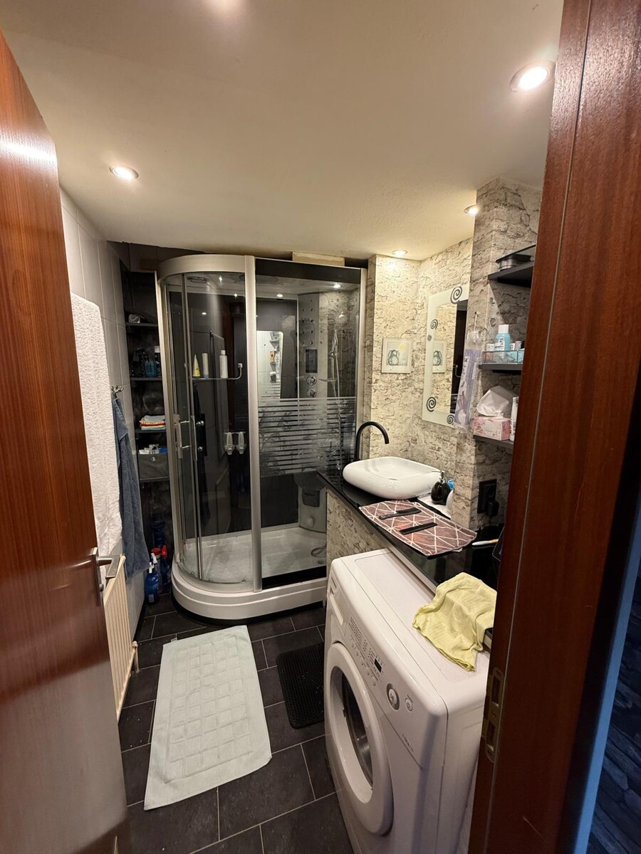 Badezimmer Etagenwohnung Fliderstadt