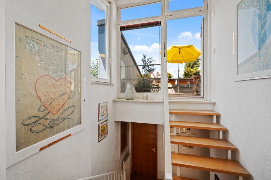 Aufgang zur Dachterrasse Reiheneckhaus Renningen