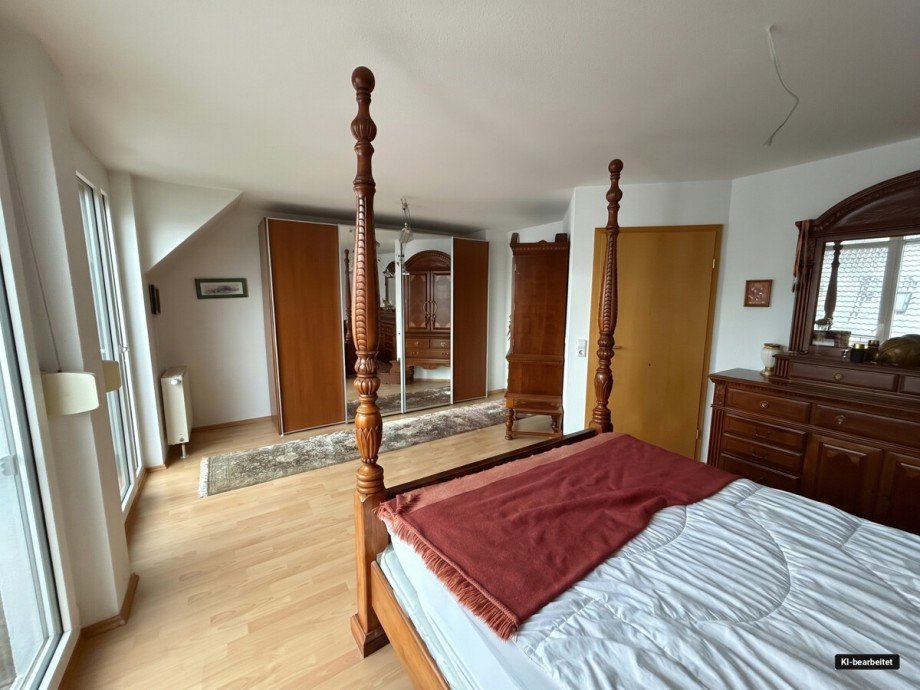 Schlafzimmer.jpg Reihenmittelhaus G�ufelden / �schelbronn