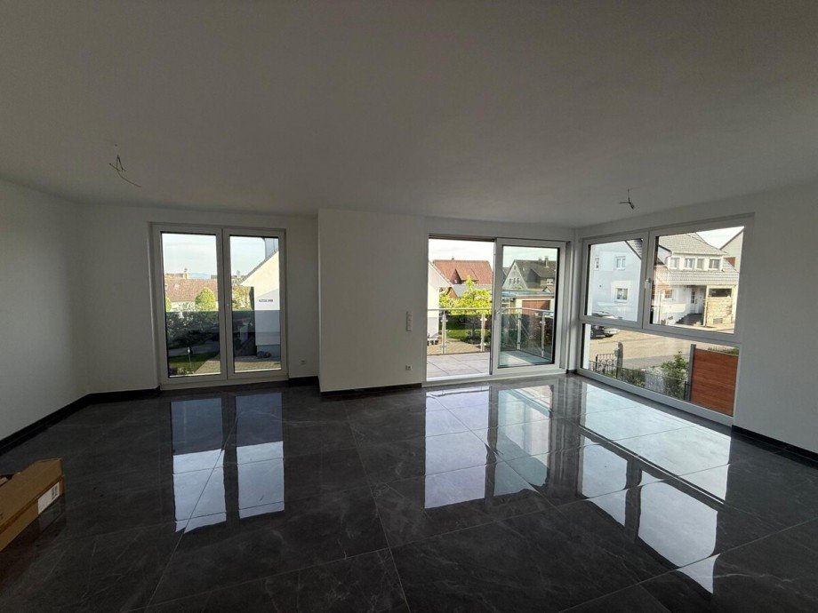 Wohn-Essbereich Etagenwohnung Herrenberg / Affst�tt