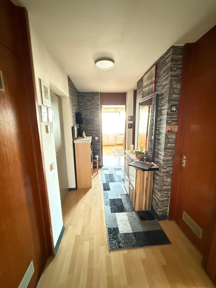 Flur Etagenwohnung Fliderstadt